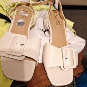 Seychelles Cream Sandals with Bold Buckle